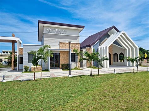 Topmed Diagnostic Laboratory and Medical Clinics, Kalayaan Avenue.